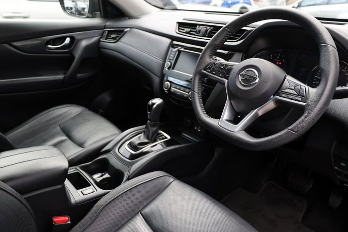 2021 Nissan X-TRAIL ST-L