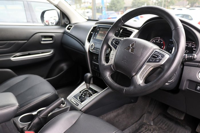 2023 Mitsubishi Triton Xtreme