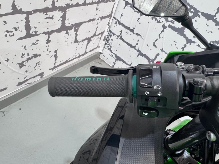 2023 Kawasaki Ninja 400 (EX400G) Ninja Green