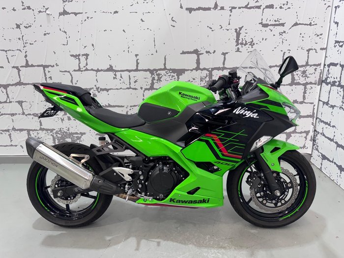 2023 Kawasaki Ninja 400 (EX400G) Ninja Green