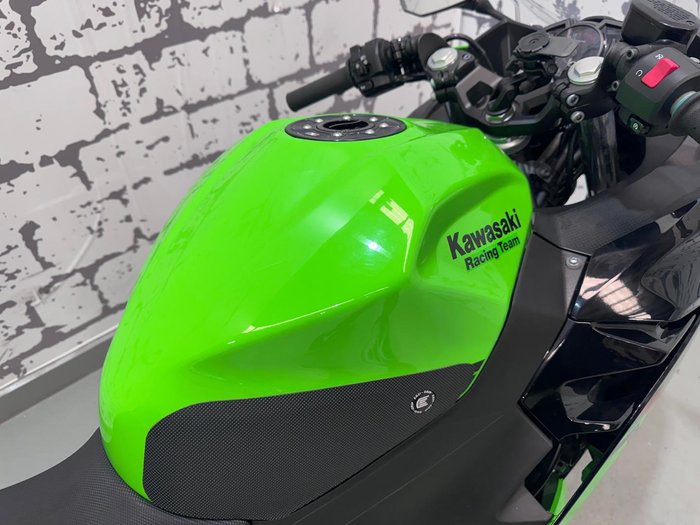2023 Kawasaki Ninja 400 (EX400G) Ninja Green