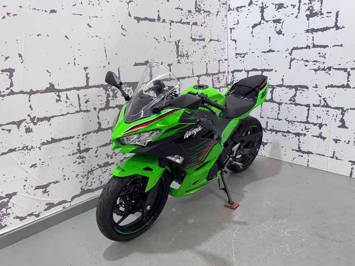 2023 Kawasaki Ninja 400 (EX400G) Ninja Green