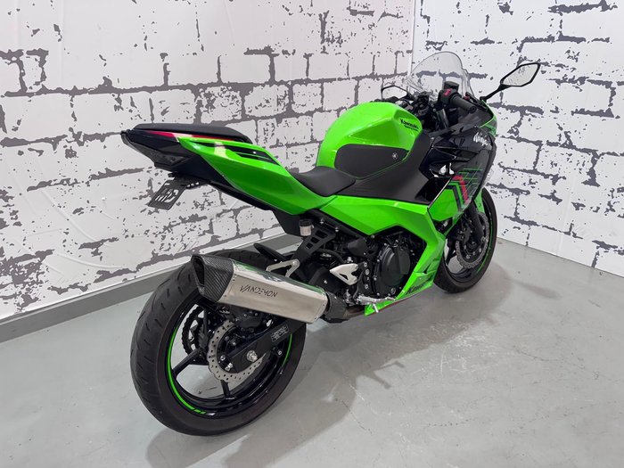 2023 Kawasaki Ninja 400 (EX400G) Ninja Green
