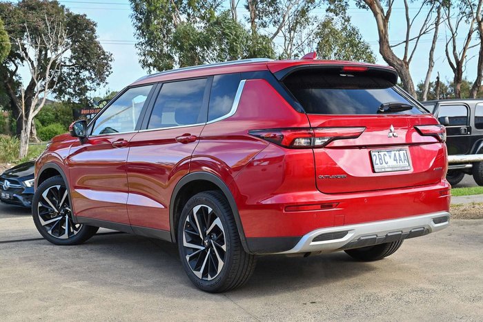 2024 Mitsubishi Outlander