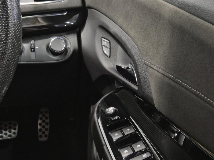 2017 Holden Commodore SS V Redline