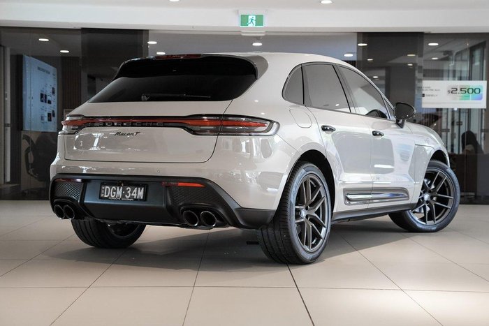 2024 Porsche Macan T