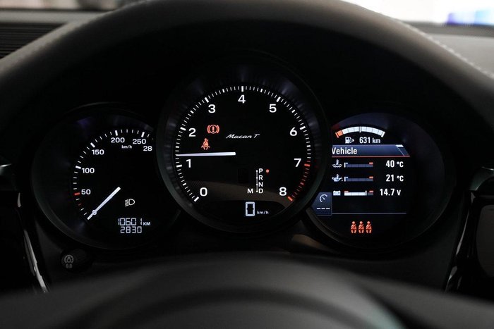 2024 Porsche Macan T