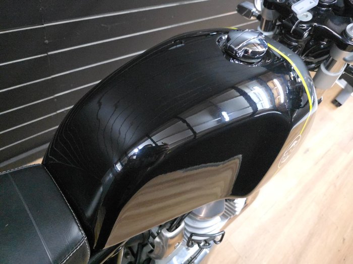 2020 Royal Enfield CONTINENTAL GT 650 CUSTOM black, yellow, grey