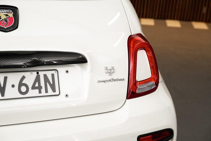 2018 Abarth 595 Competizione