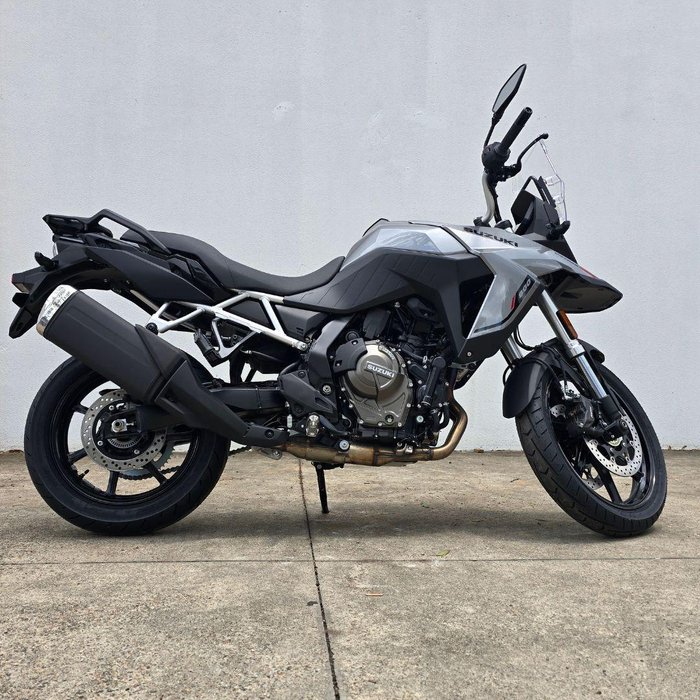 2026 Suzuki V-Strom 800 V-Strom Grey