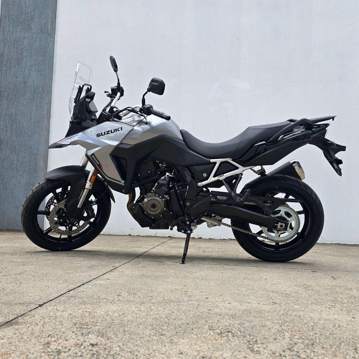 2026 Suzuki V-Strom 800 V-Strom Grey