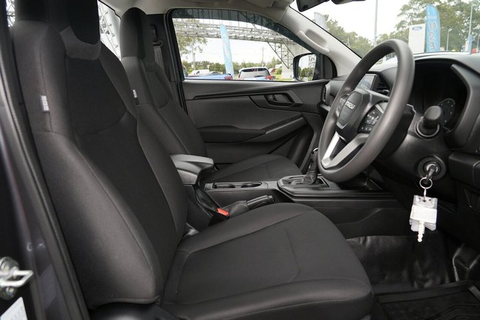 2025 Isuzu D-MAX SX High Ride