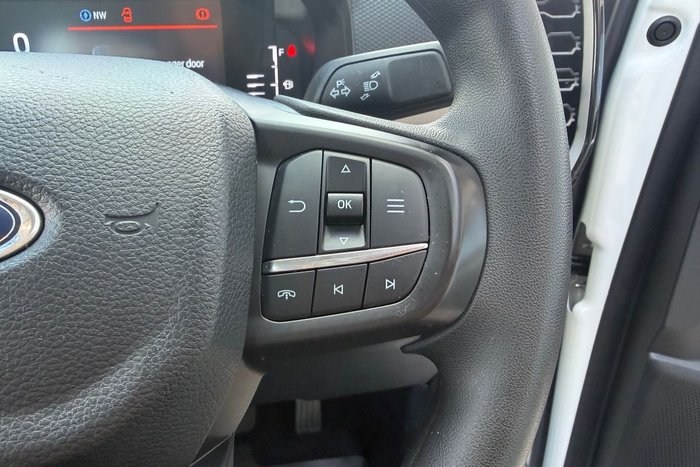 2025 Ford Everest Ambiente