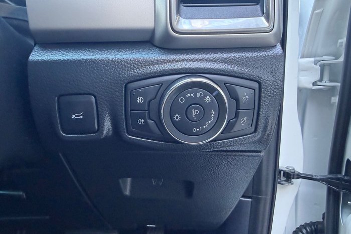 2021 Ford Everest Trend