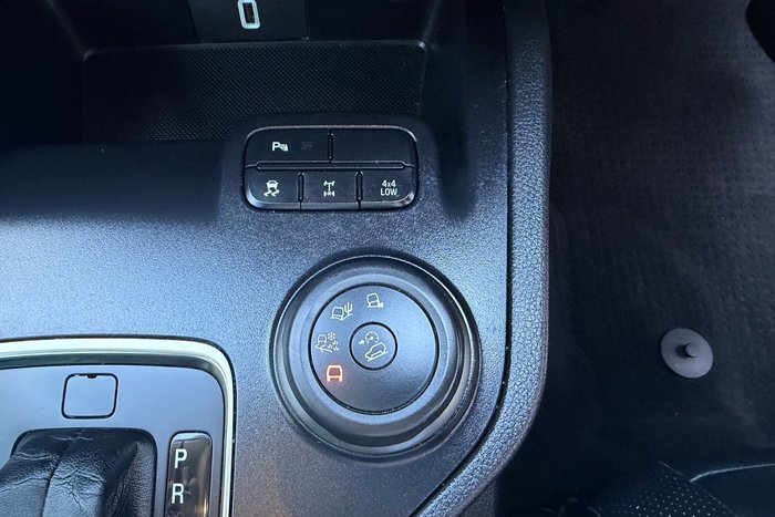 2021 Ford Everest Trend