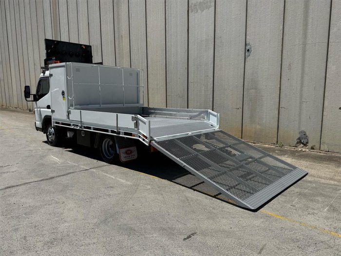 2016 Fuso Canter 515