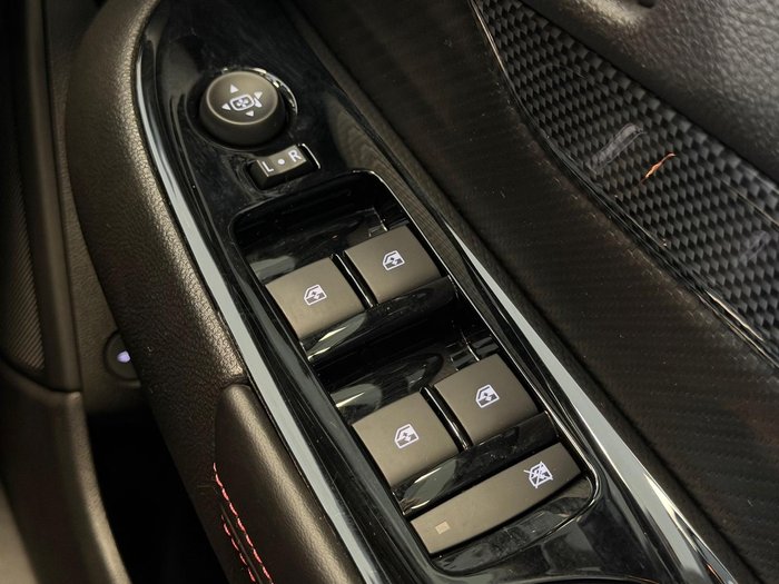 2016 Holden Commodore SV6 Black