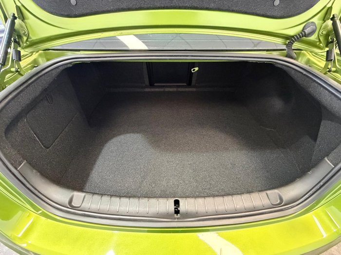 2016 Holden Commodore SV6 Black