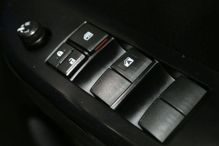 2021 Toyota Hilux SR