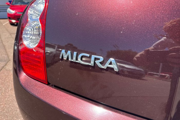 2010 Nissan Micra ST