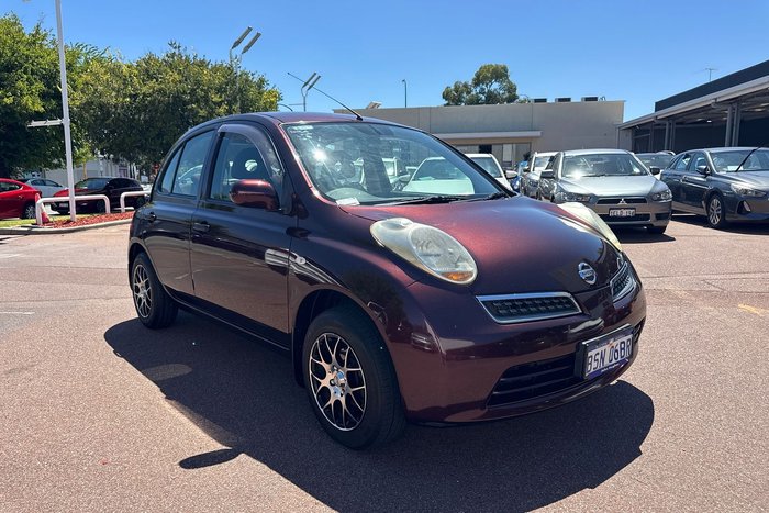 2010 Nissan Micra ST
