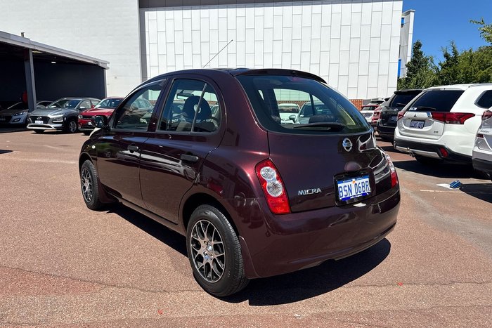 2010 Nissan Micra ST