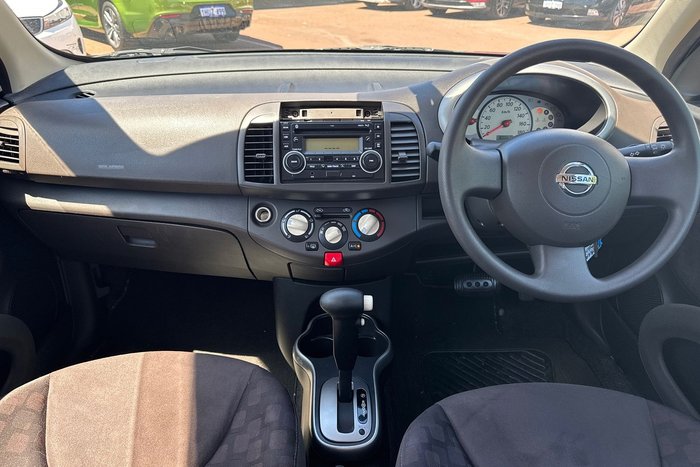 2010 Nissan Micra ST