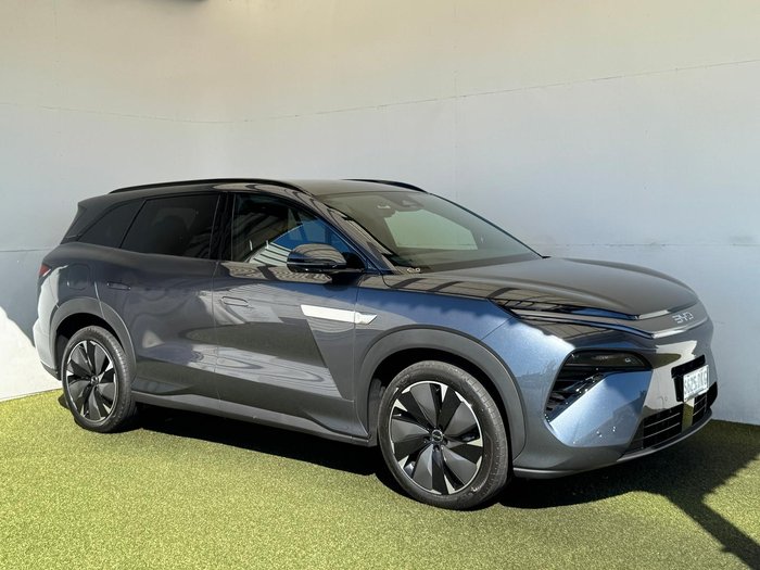 2025 BYD SEALION 8 Premium AWD