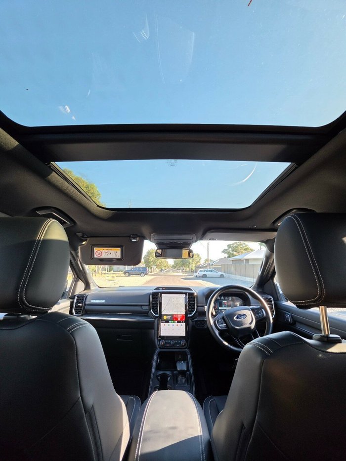 2025 Ford Everest Platinum