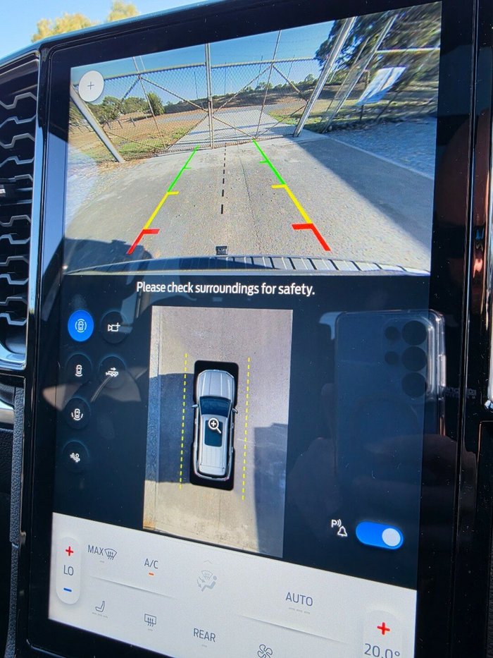 2025 Ford Everest Platinum