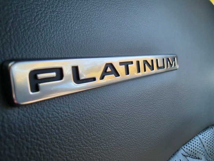 2025 Ford Everest Platinum