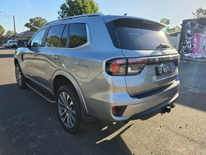 2025 Ford Everest Platinum