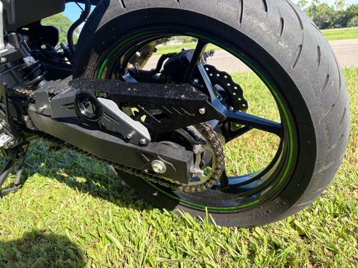 2023 Kawasaki NINJA 400 grey