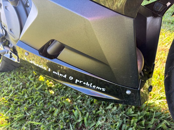 2023 Kawasaki NINJA 400 grey