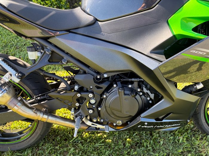 2023 Kawasaki NINJA 400 grey