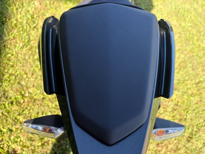 2023 Kawasaki NINJA 400 grey