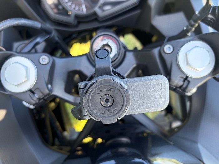 2023 Kawasaki NINJA 400 grey