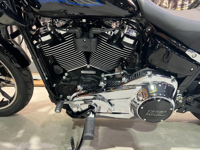 2026 HARLEY-DAVIDSON FXLRST LOW RIDER ST (117)