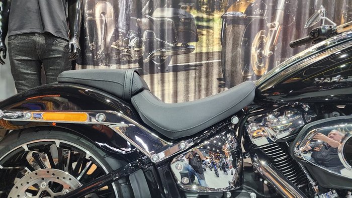 2026 HARLEY-DAVIDSON FXBR BREAKOUT (117)