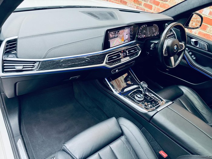 2019 BMW X7 xDrive30d G07 4X4 Constant Mineral White