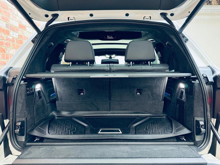 2019 BMW X7 xDrive30d G07 4X4 Constant Mineral White