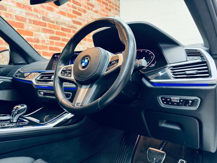 2019 BMW X7 xDrive30d G07 4X4 Constant Mineral White