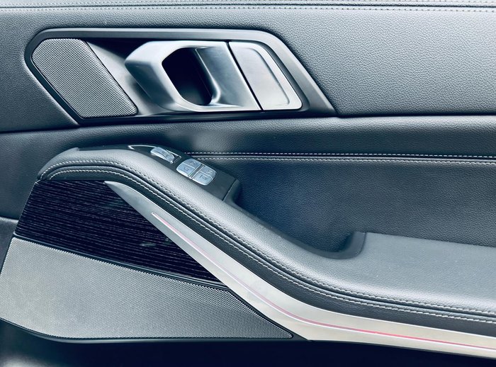 2019 BMW X7 xDrive30d G07 4X4 Constant Mineral White