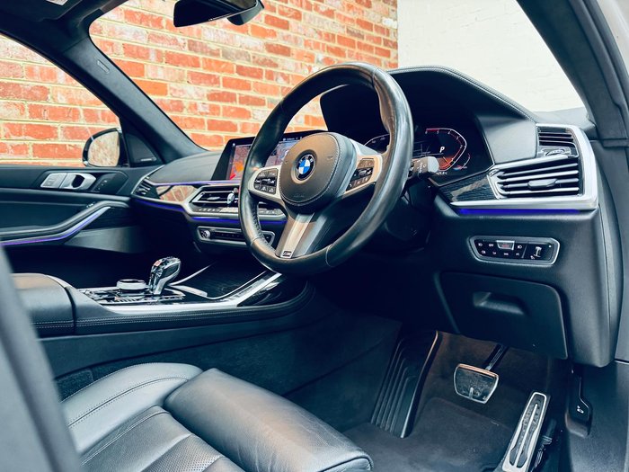 2019 BMW X7 xDrive30d G07 4X4 Constant Mineral White