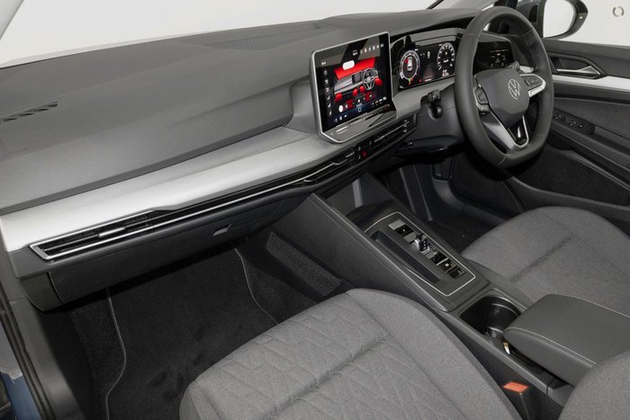 2025 Volkswagen Golf 110TSI Life