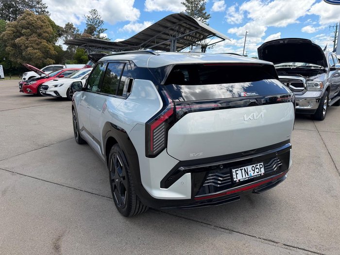 2025 Kia EV3 GT-Line Long Range SV MY25 Ivory Silver