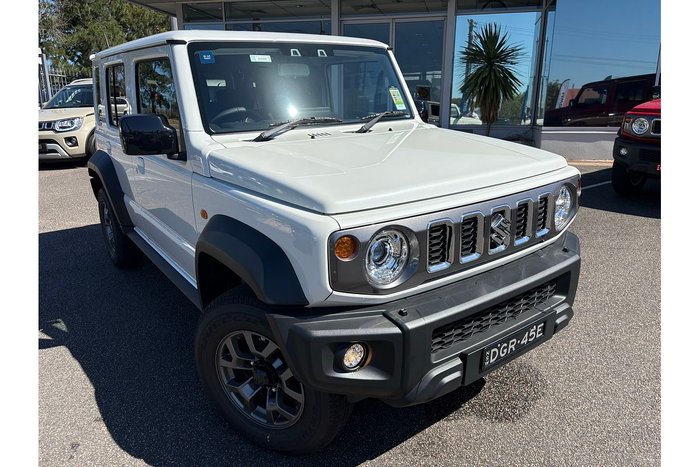 2025 Suzuki Jimny