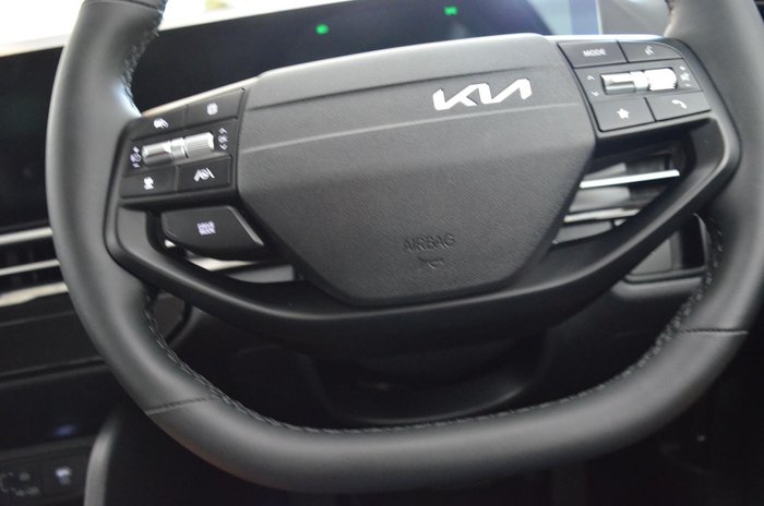 2025 Kia Sportage S