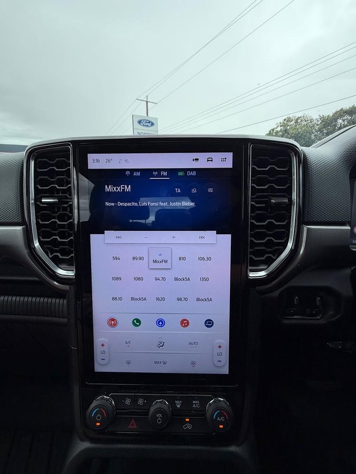 2025 Ford Ranger PHEV XLT