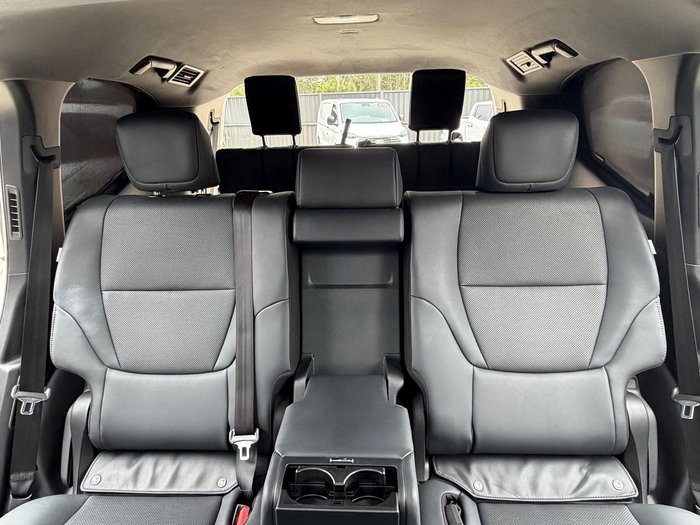 2022 Toyota Landcruiser VX